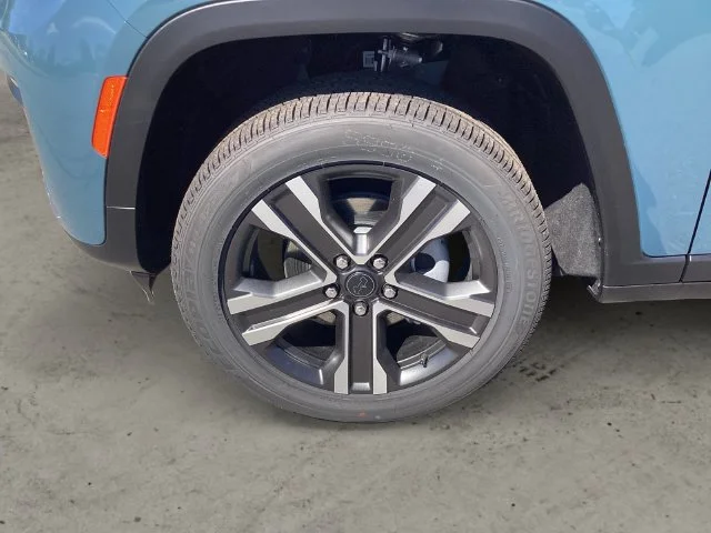 New 2027 Steel Blue Jeep LIMITED 4X4 image 15