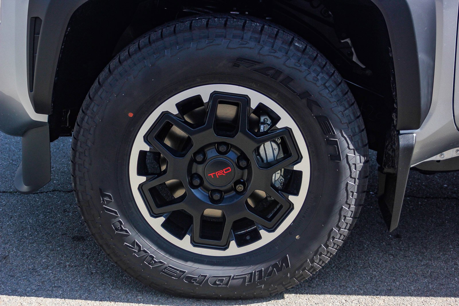 2026 Toyota Tacoma TRD Off Road - Photo 10