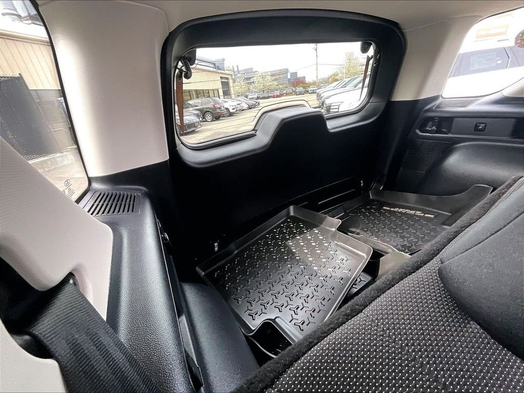 Used 2024 White Ford Big Bend image 16