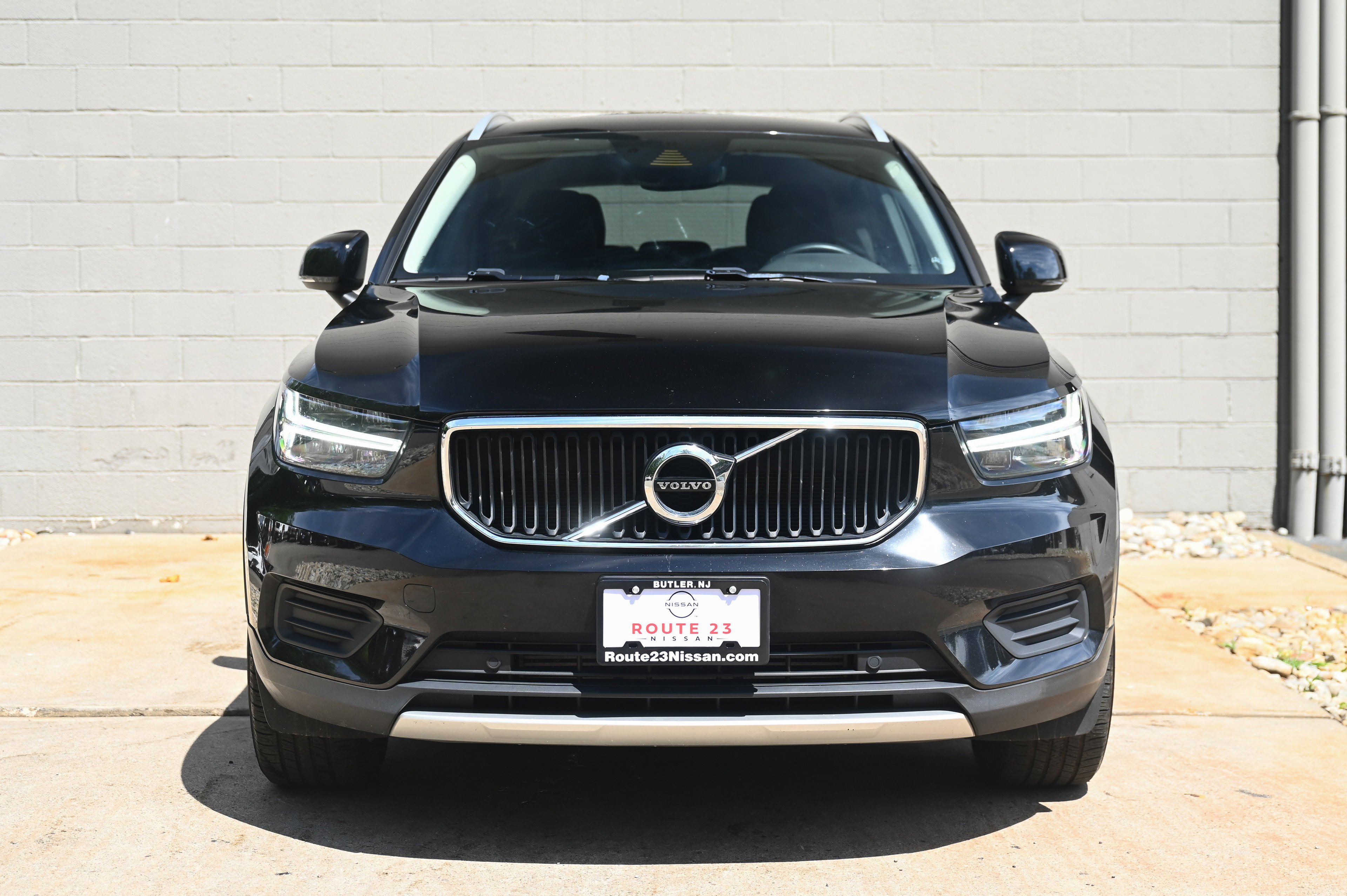 Used 2022 Volvo XC40 Momentum with VIN YV4AC2HK0N2781317 for sale in Butler, NJ