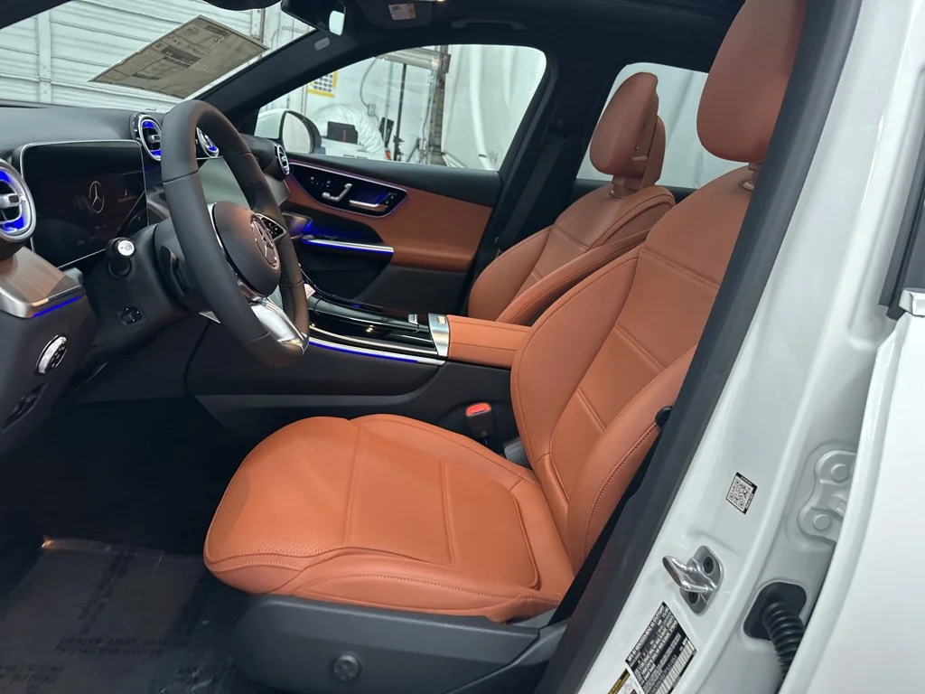 Used 2026 White Mercedes-Benz GLC 300 image 18