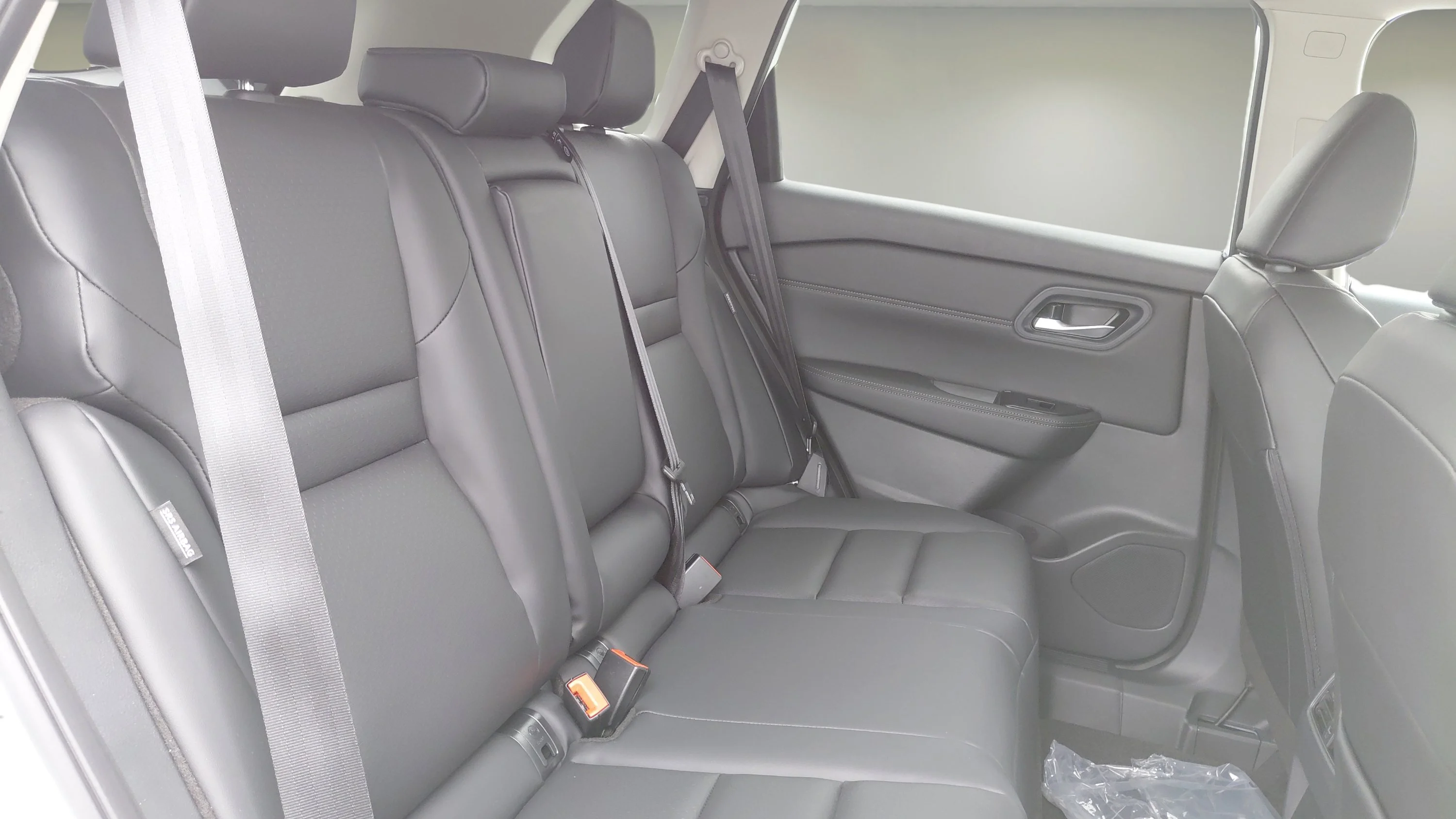 New 2026 Everest White Pearl TriCoat Nissan Dark Armor™ image 14