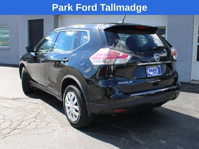 Used 2016 Nissan Rogue S with VIN JN8AT2MV3GW144229 for sale in Tallmadge, OH
