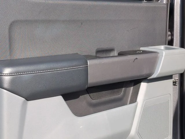 Used 2023 Gray Ford XLT image 25