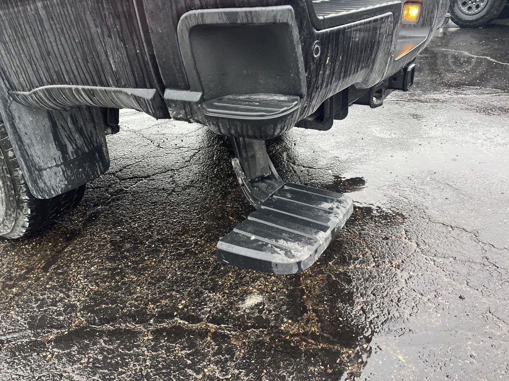 Used 2025 Black Ford XL image 5