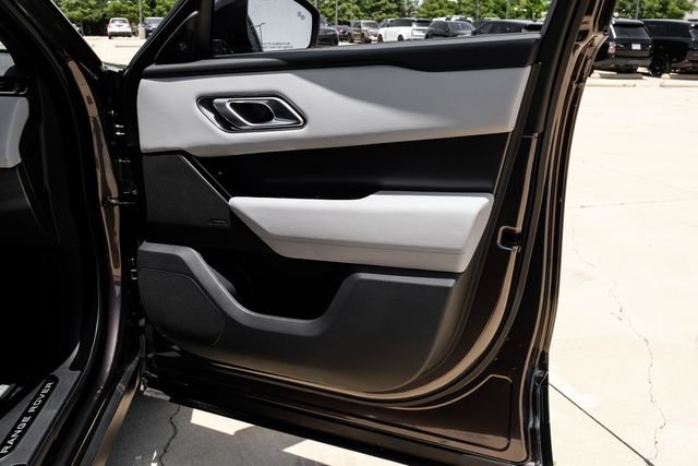 New 2026  Land Rover S image 56