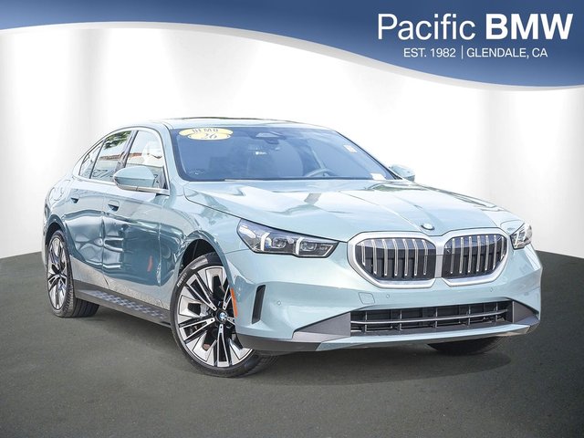 2026 BMW 5 Series 530i