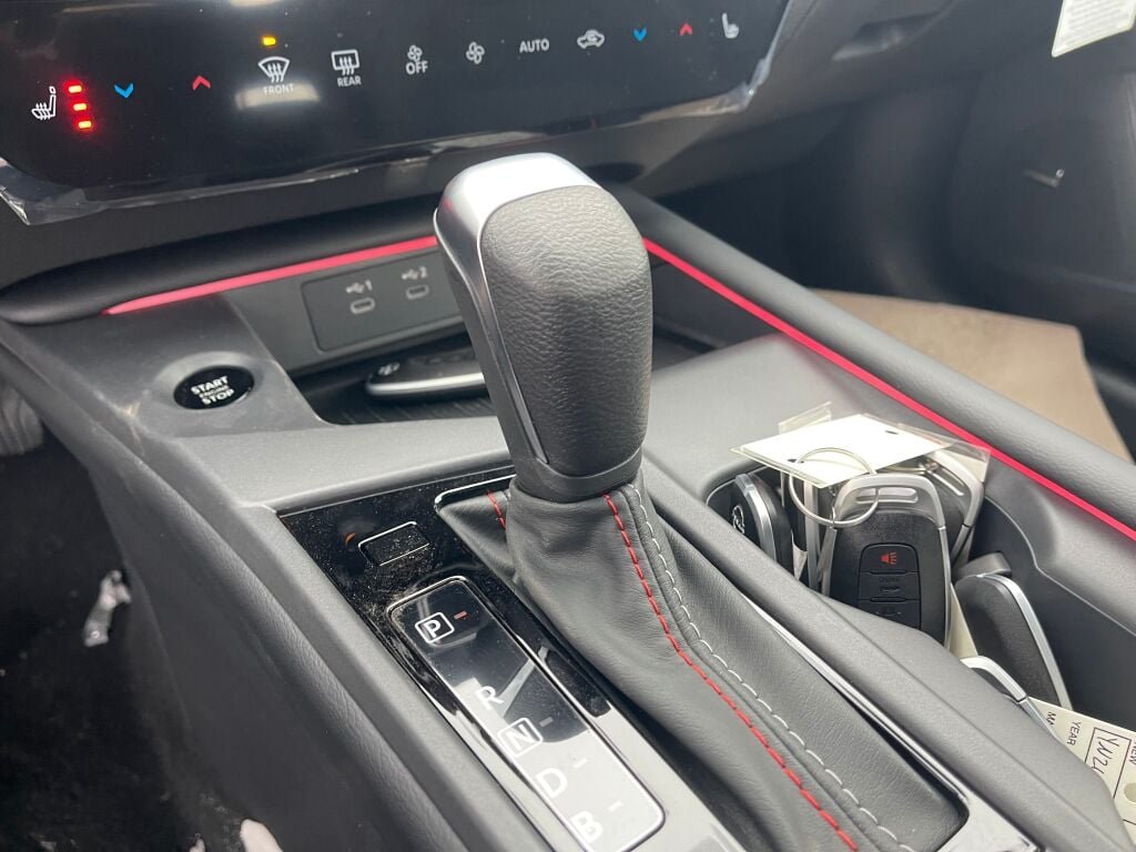 New 2026 Scarlet Ember Tintcoat Nissan SR image 10