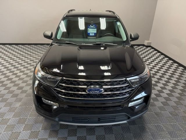 Certified Used 2021 Agate Black Metallic Ford XLT image 5