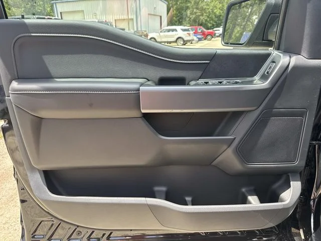 New 2026 Agate Black Metallic Ford XLT image 34