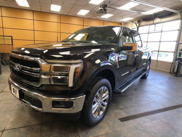 New 2026 Agate Black Metallic Ford Lariat® image 3
