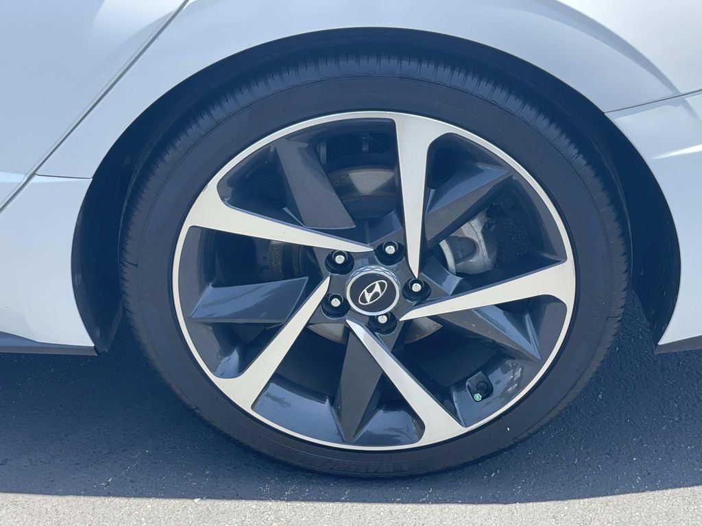 Certified Used 2021 Gray Hyundai SEL Plus image 30