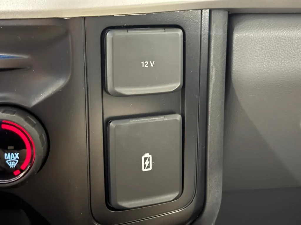 New 2026 Oxford White Ford F-250® XL image 16