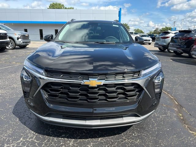 New 2026 Mosaic Black Metallic Chevrolet LT image 8