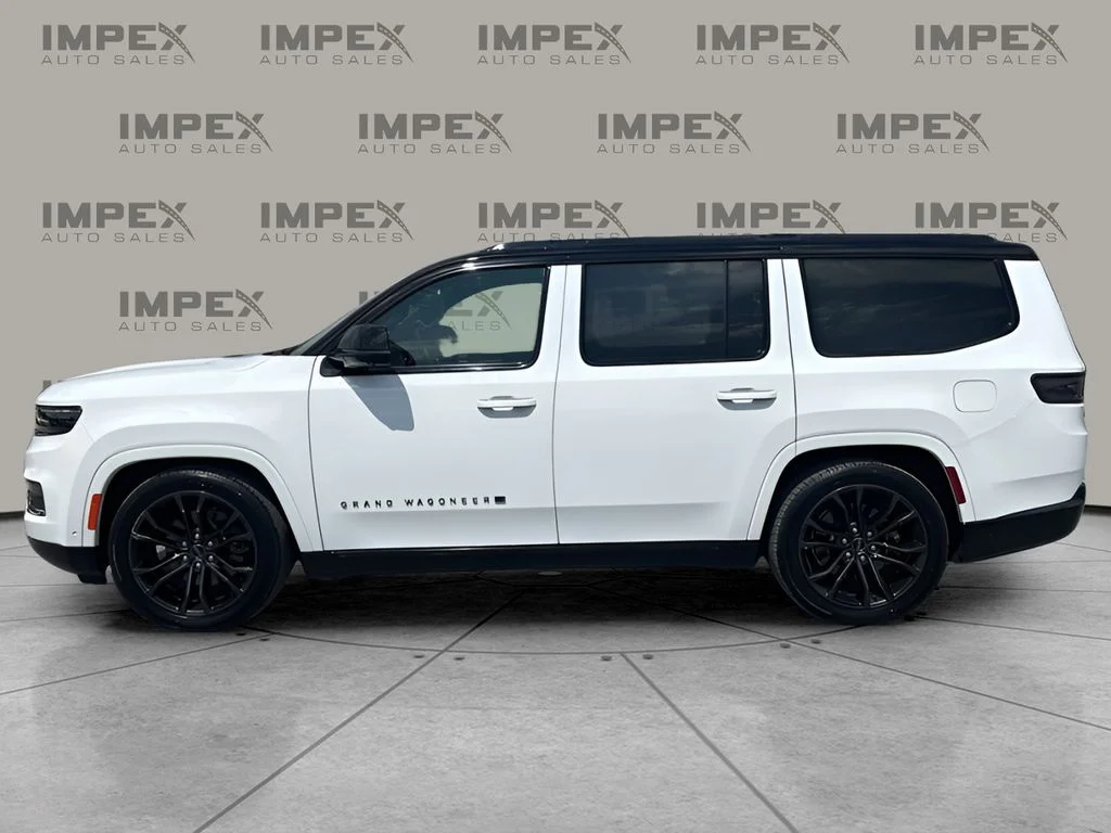 Used 2024 White Jeep Series II image 2