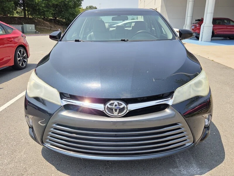 Used 2016 BLACK TOYOTA LE image 7