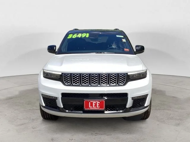 Used 2023 Bright White Clearcoat Jeep Summit image 8