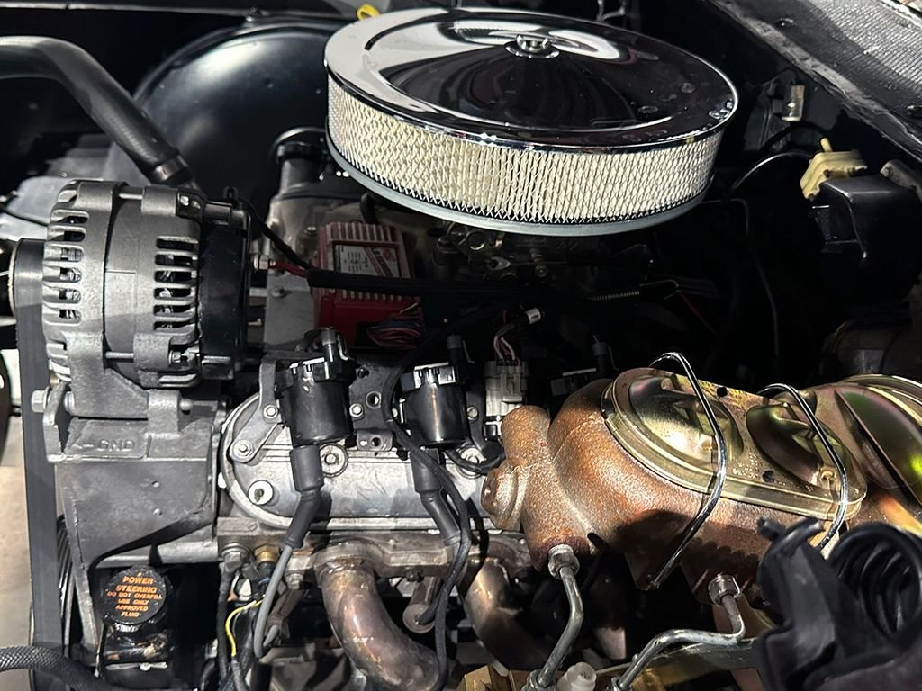 Used 1968 Red Oldsmobile Supreme image 34