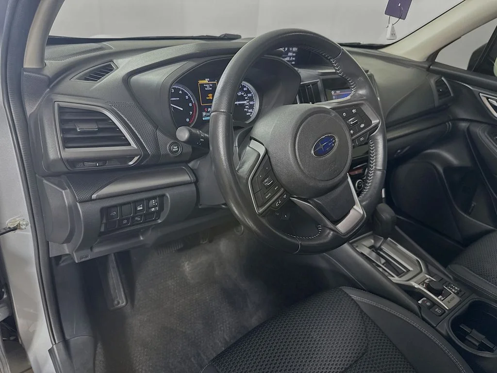 Used 2020 Silver Subaru Premium image 9