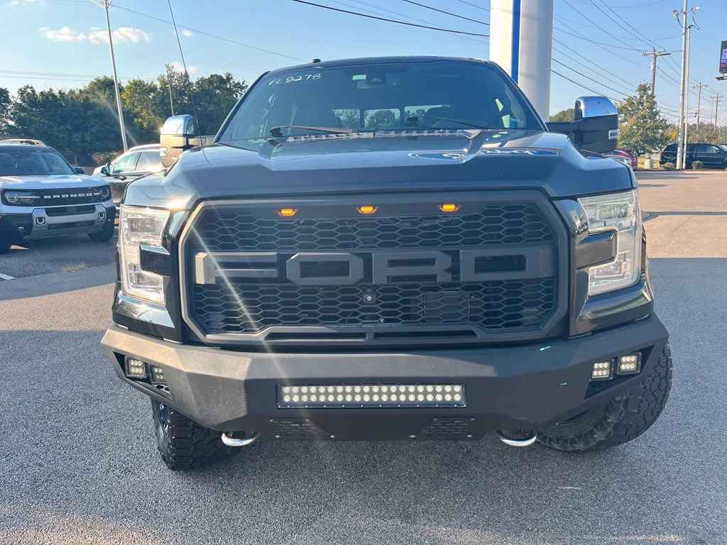 Used 2017 Black Ford Platinum image 2