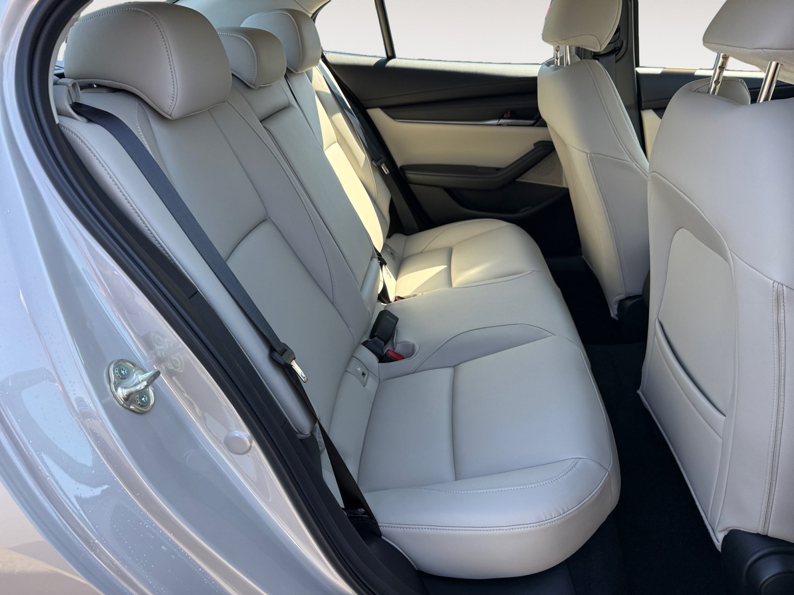 New 2026 Platinum Quartz Metallic Mazda 2.5 S Preferred image 18