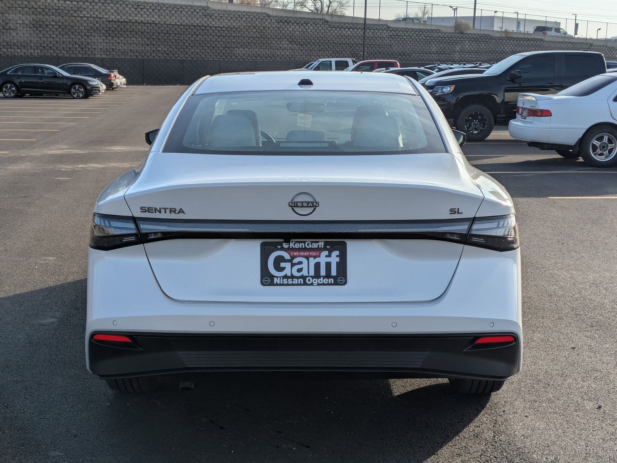 New 2026 Aspen White Tricoat Nissan SL image 4