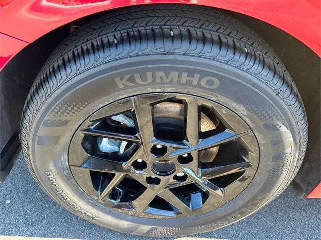 2025 Kia K5 LXS - Photo 13