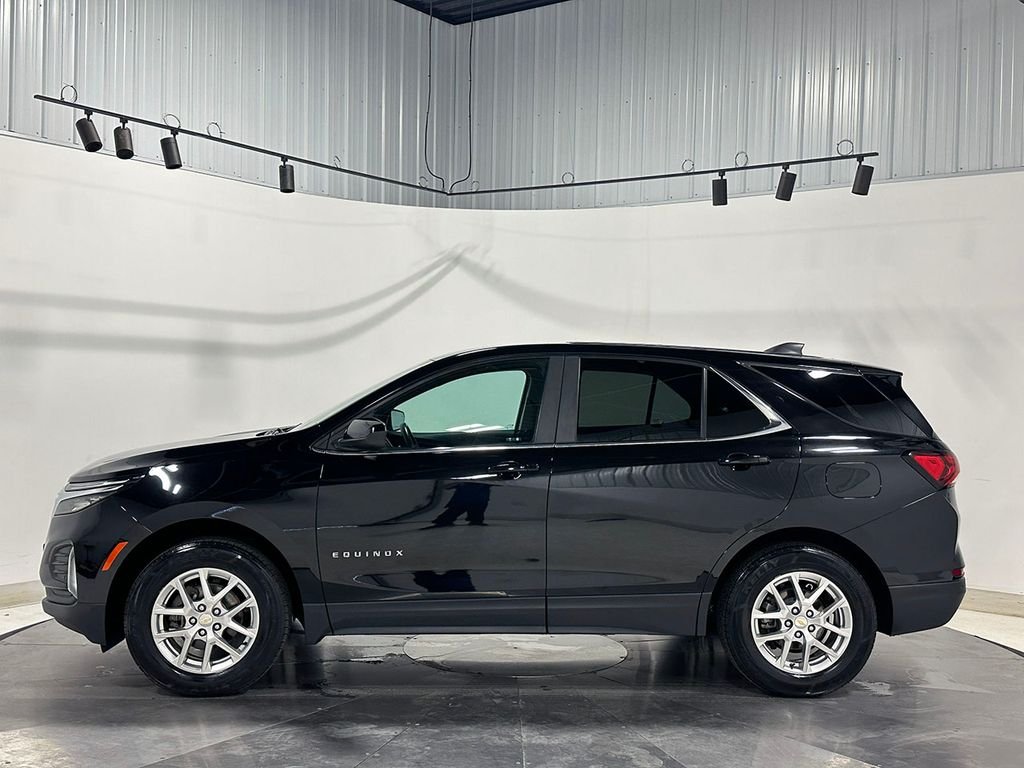 Used 2022 Black Chevrolet LT image 16