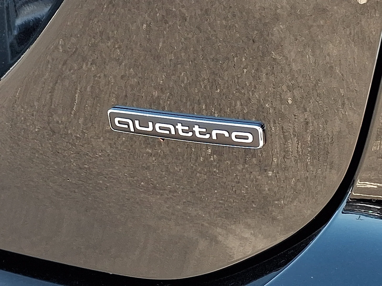 Used 2025 Mythos Black Metallic   0E0e Audi Premium Plus image 32
