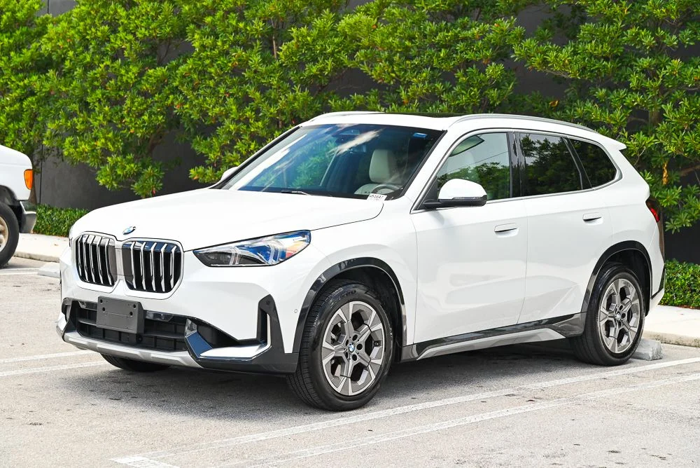 2025 BMW X1 xDrive28i's photo