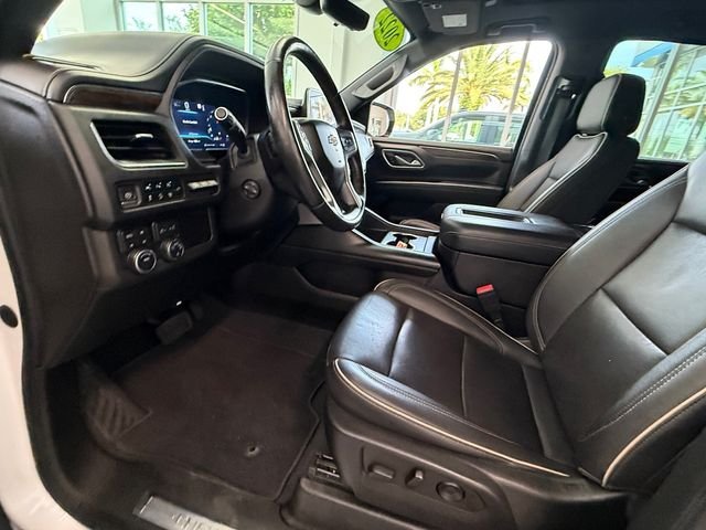 Used 2022 Beige Chevrolet Premier image 21
