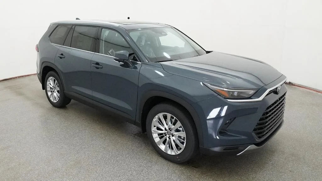 New 2026 Storm Cloud Toyota Platinum image 10