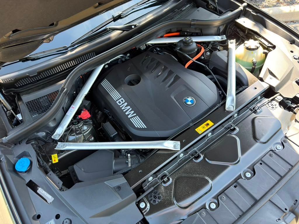 Certified Used 2026 Green BMW xDrive50e image 26