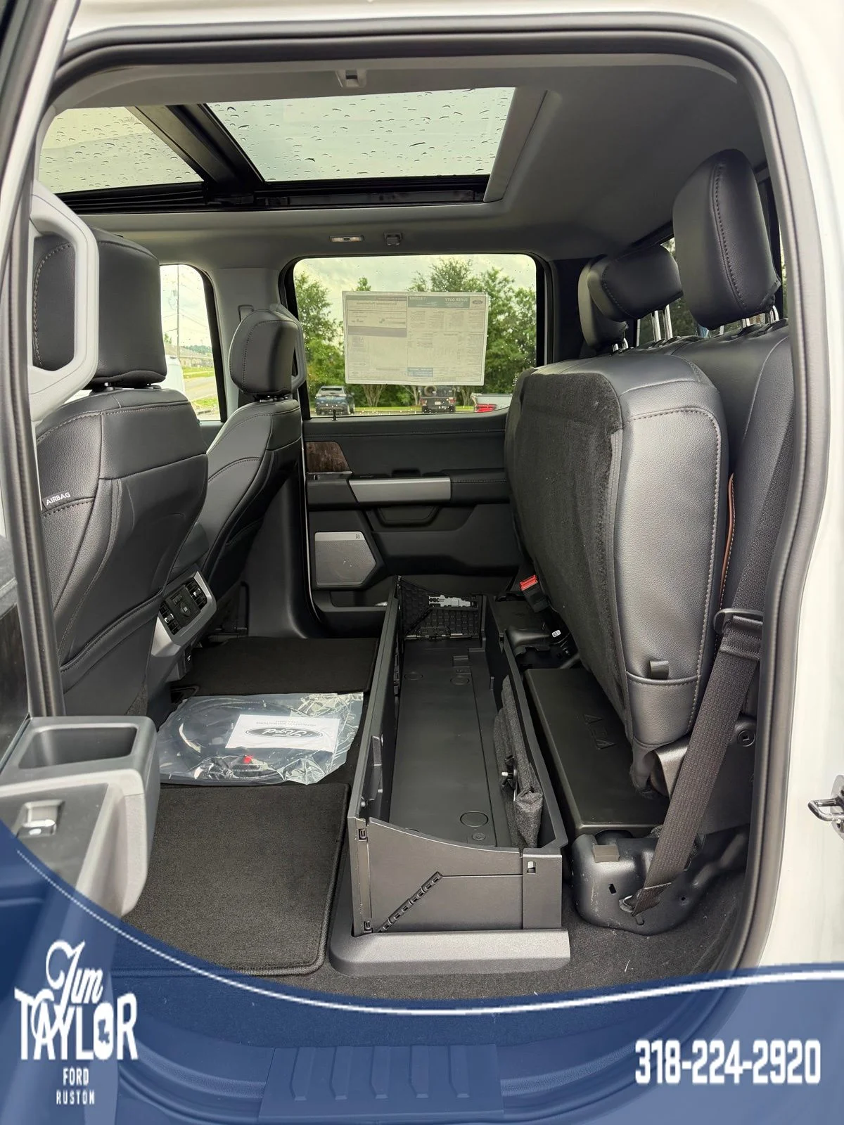 New 2026 Oxford White Ford F-250® Lariat® image 12