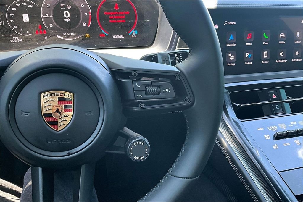 Used 2025  Porsche 4 image 11