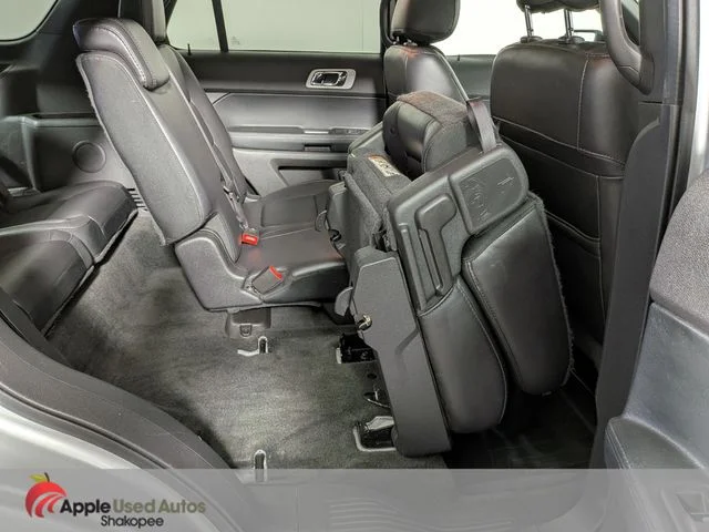 Used 2015 Silver Ford XLT image 44