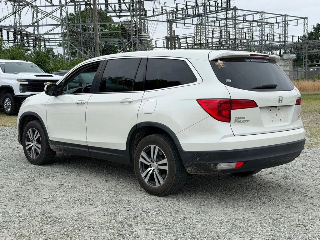 Used 2018  Honda EX-L image 6