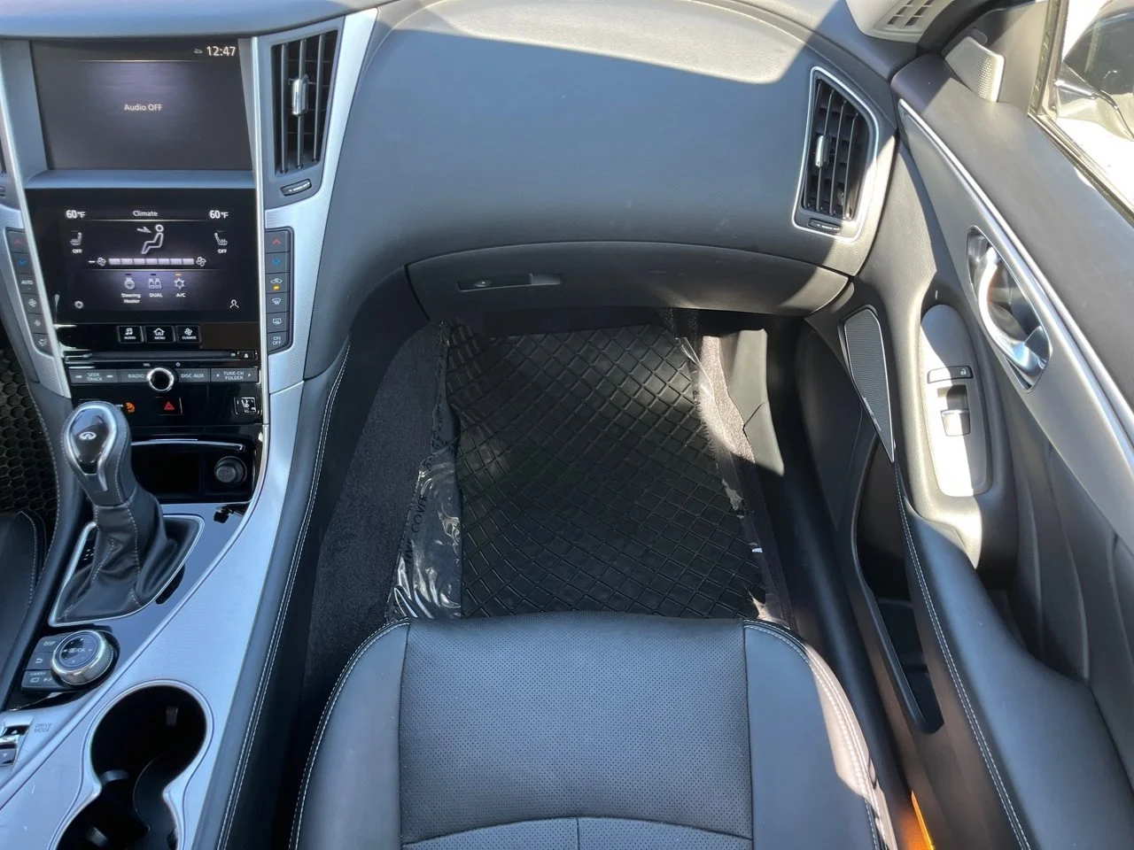 Certified Used 2023 Majestic White INFINITI Luxe image 15