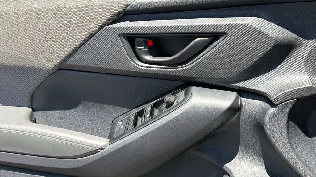 New 2026 CRYSTAL WHITE PEARL Subaru Premium image 22