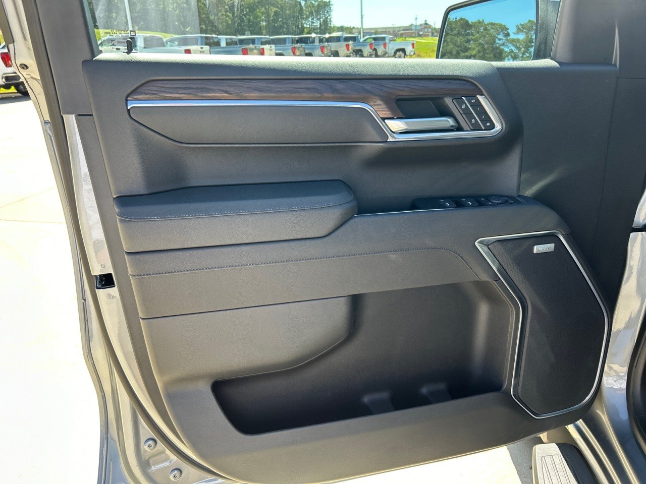 New 2026 Sterling Metallic GMC SLT image 10