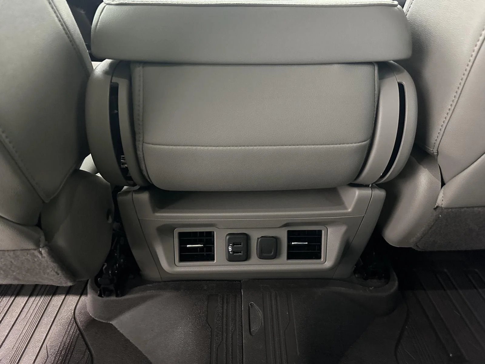 Used 2021 ONYX BLACK GMC SLT image 20