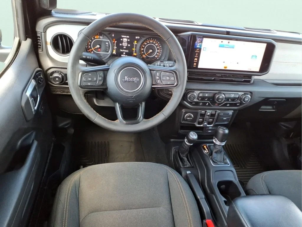 Used 2024 Black Jeep Sport S image 18