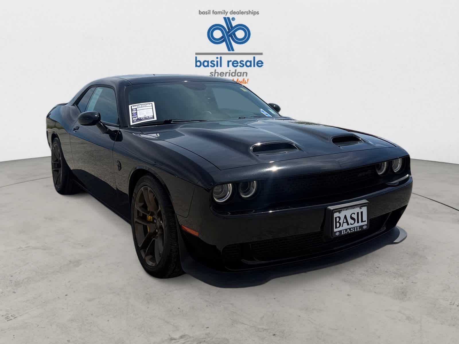 Used 2023 Pitch Black Clearcoat Dodge SRT Hellcat Jailbreak image 44