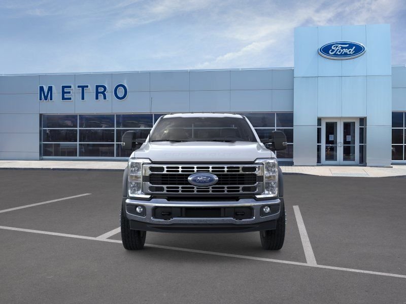 New 2026 Oxford White Ford XL image 7