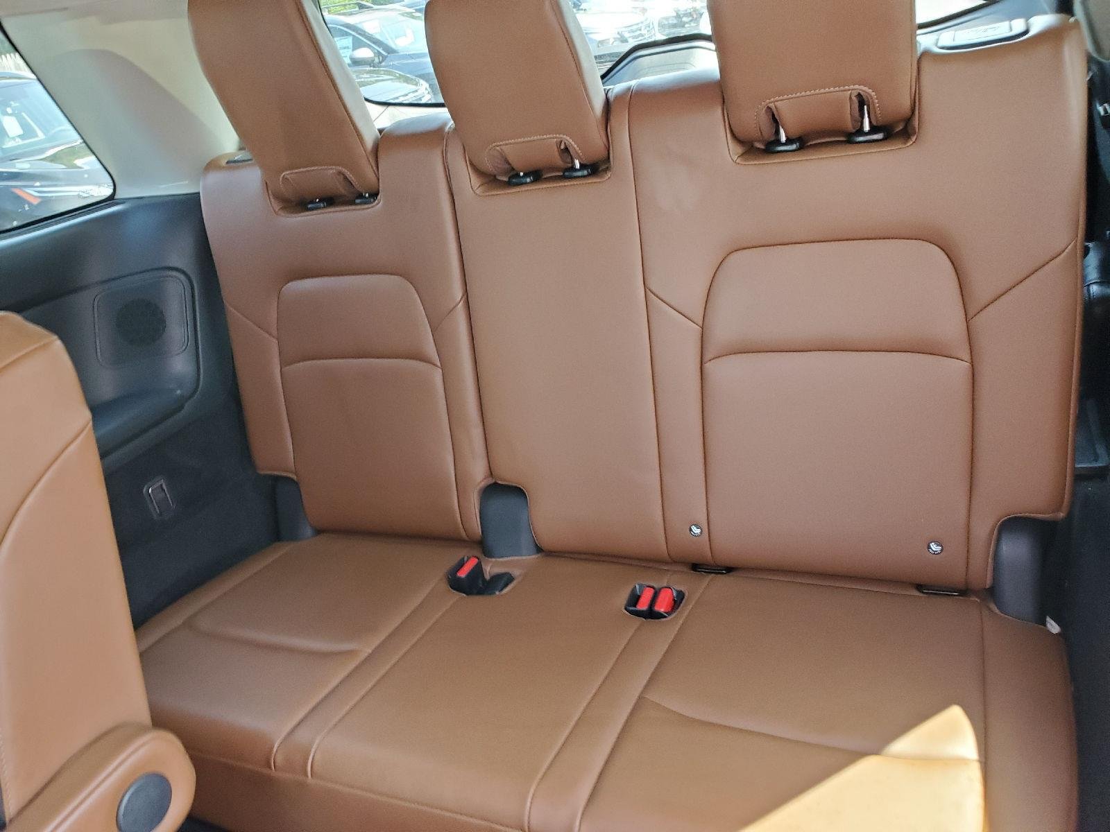 Used 2022 Pearl White Tricoat/Super Black Nissan Platinum image 6