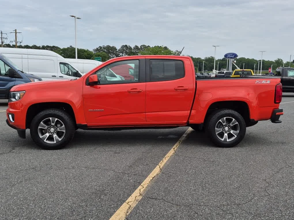 Used 2020 Crush Chevrolet 4WD Z71 image 5