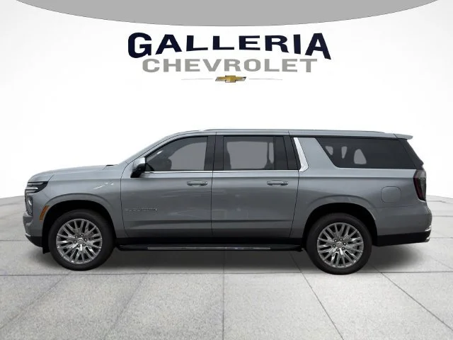2026 Chevrolet Suburban Premier - Photo 4