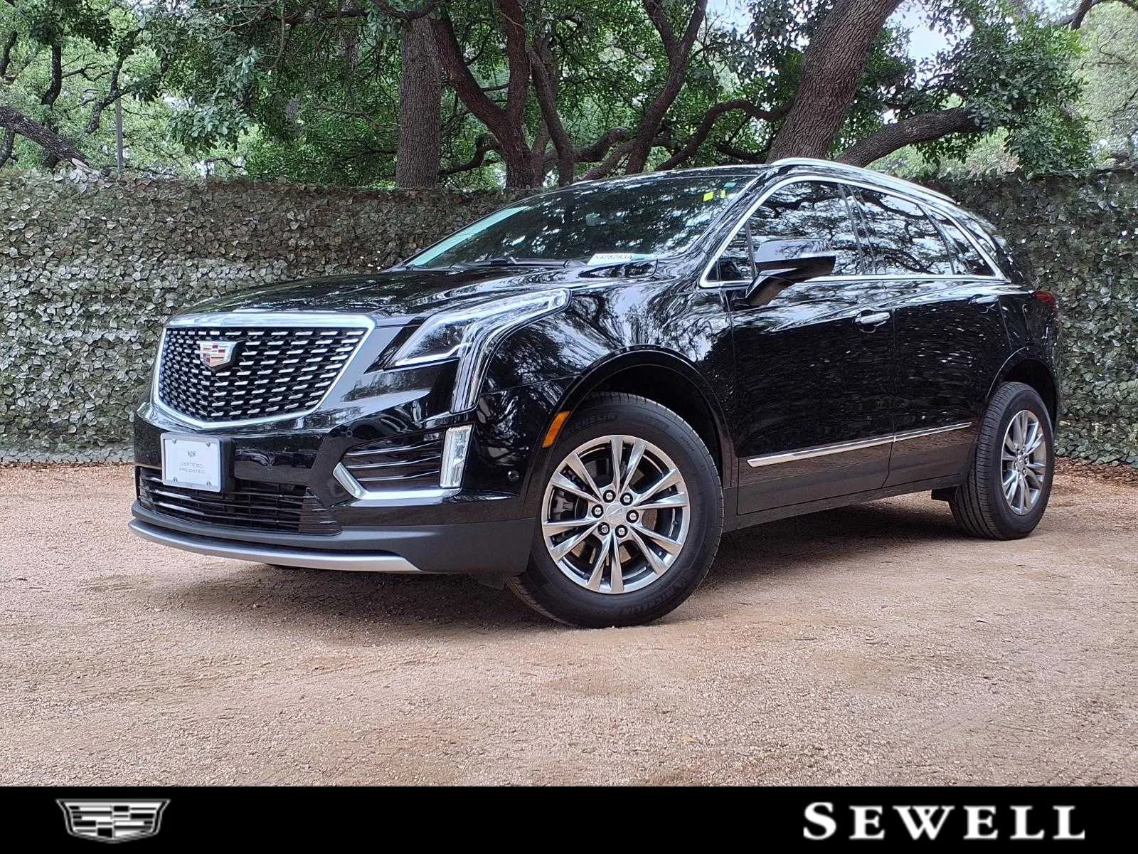 2023 Cadillac XT5 FWD Premium Luxury's photo