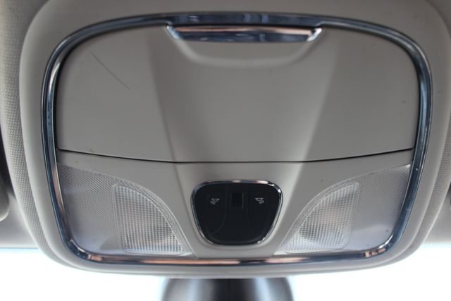 Used 2019 Green Jeep Limited image 11