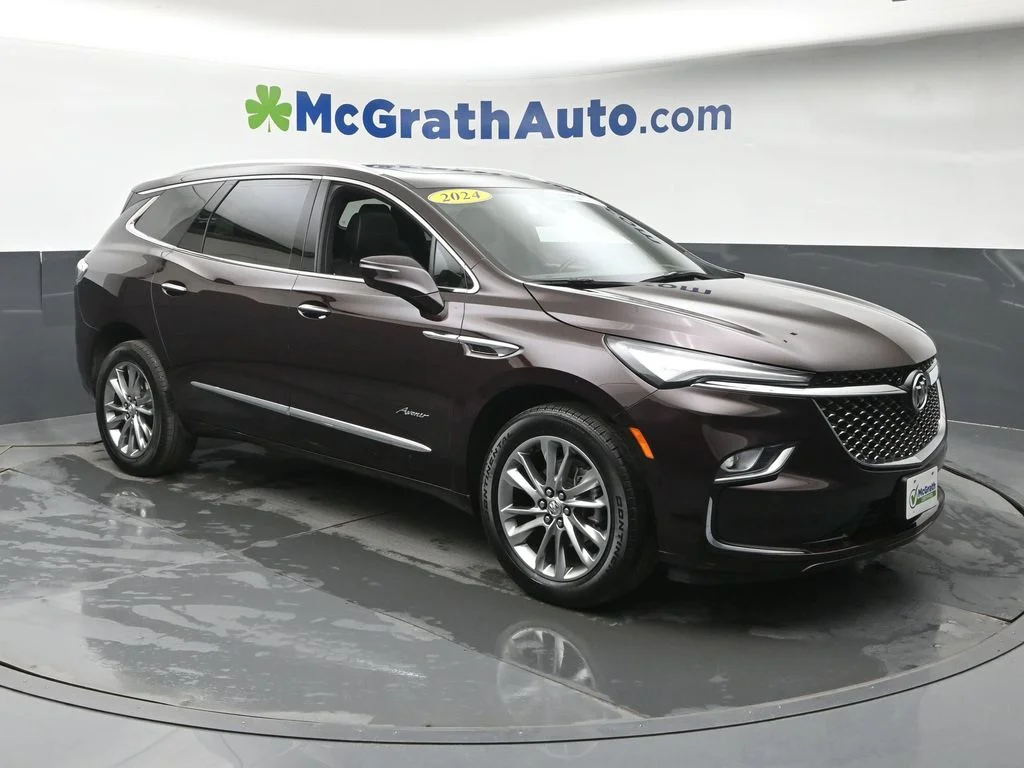 Used 2024 Red Buick Avenir image 2